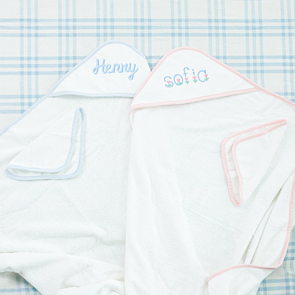 Checkered Edge Hooded Towel Set