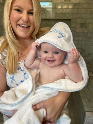 Checkered Edge Hooded Towel Set