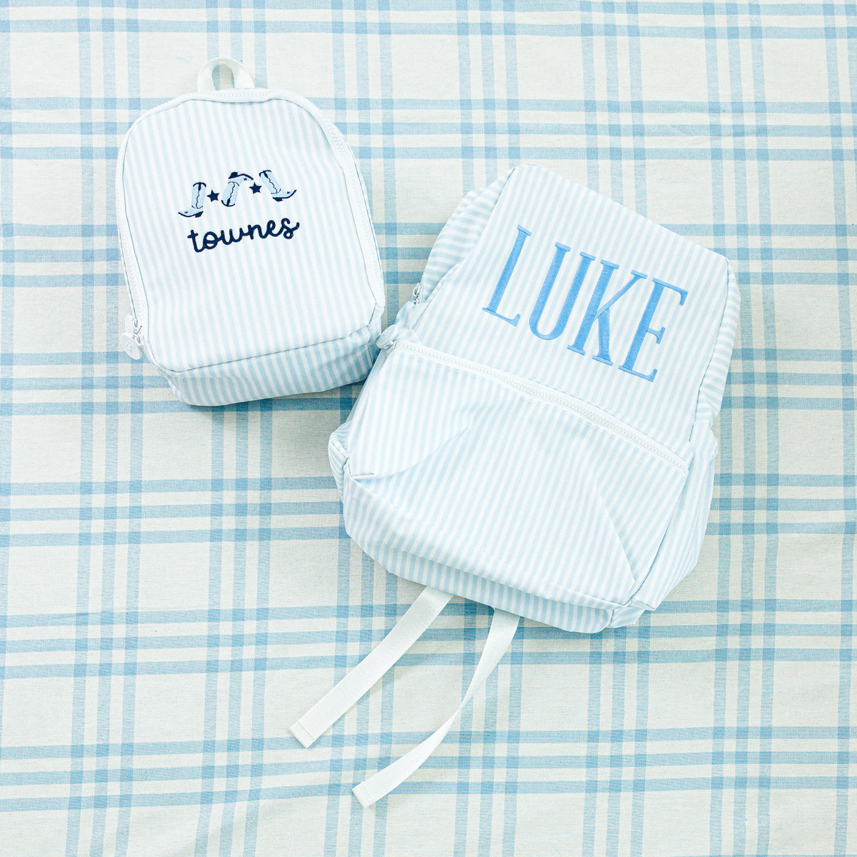 TRVL Bring It Lunch Box with Motif