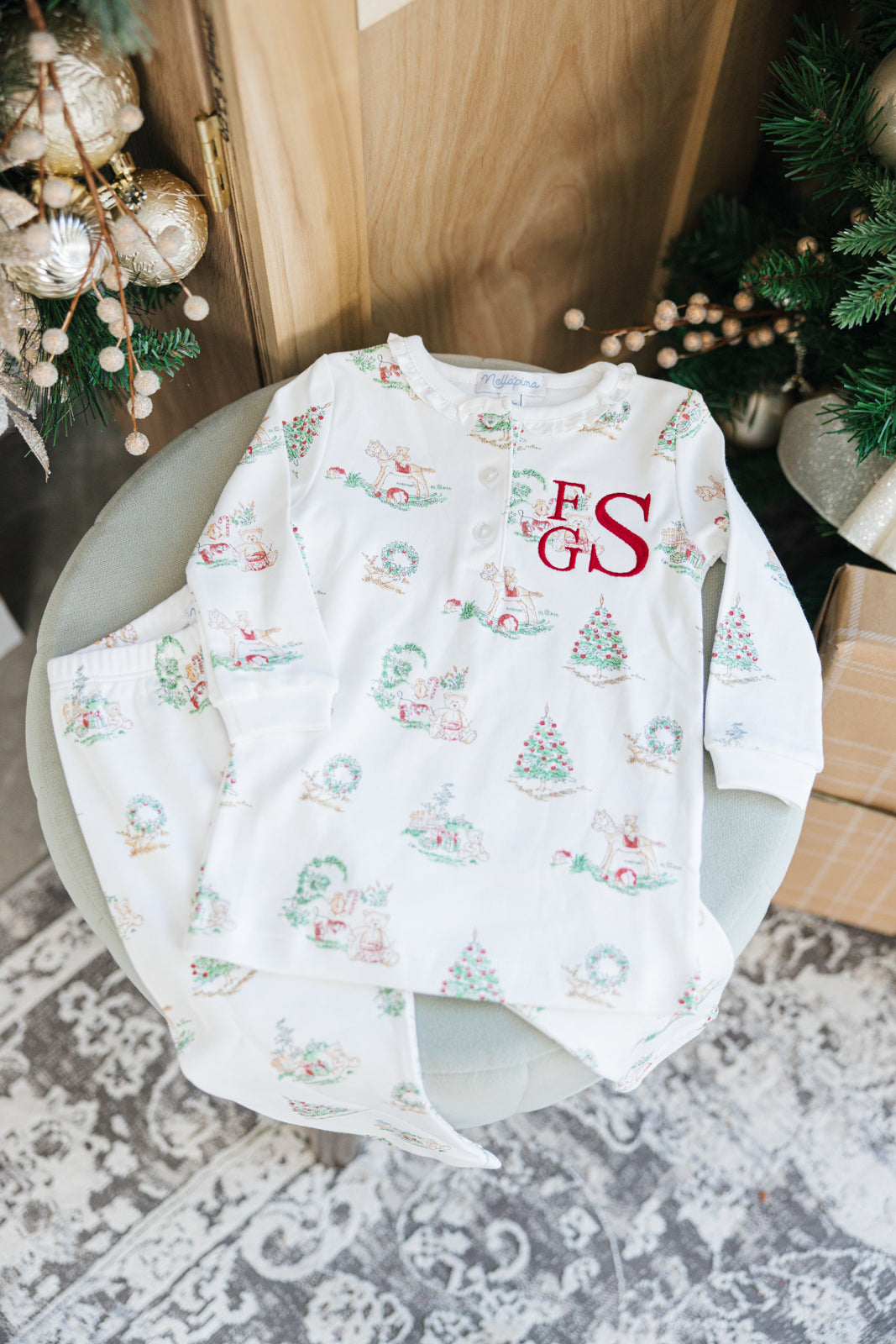 Long Sleeve Christmas Toile Pajamas